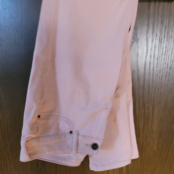 Maurices Mauve Stretch Jeans Size Small Regular - Picture 3 of 7
